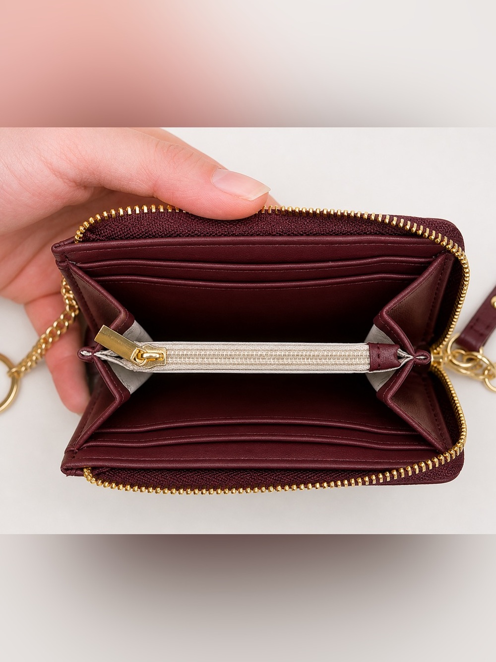 Steve Madden Bloodstone Red Zip Around Wallet Keychain Wristlet NWT - Picture 4 of 7